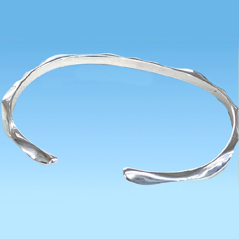 Textured Wave Open Cuff Bracelet – Silver Look Minimal Kada - Image 3