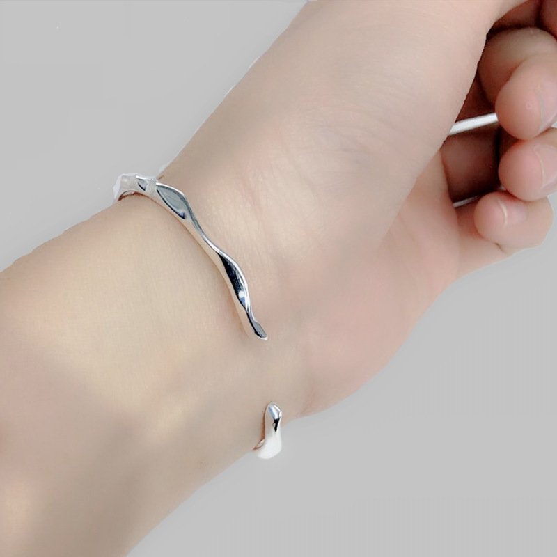 Textured Wave Open Cuff Bracelet – Silver Look Minimal Kada - Image 4