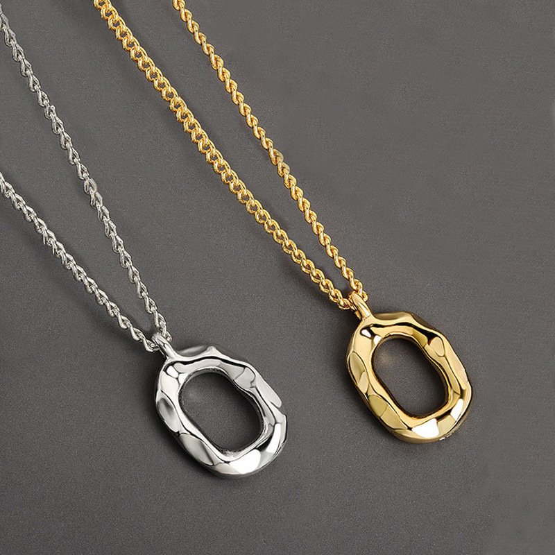 Hammered Oval Pendant Necklace – Dual Tone Minimal Chain - Image 2