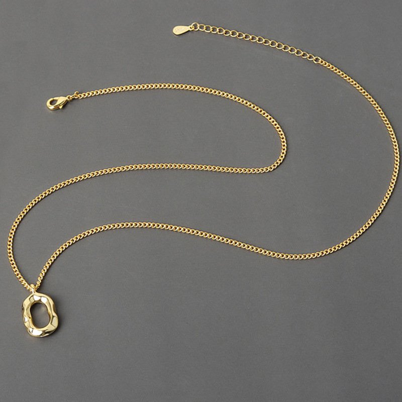 Hammered Oval Pendant Necklace – Dual Tone Minimal Chain - Image 4