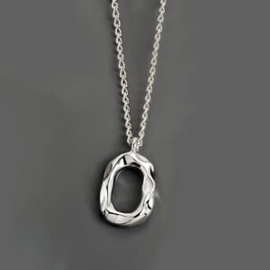 hammered-oval-pendant-necklace-dual-tone-minimal-chain