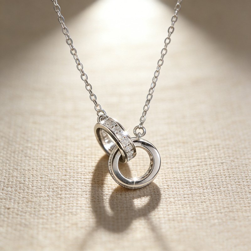 Interlocking Circle Crystal Pendant Necklace – Minimal Love Design - Image 4