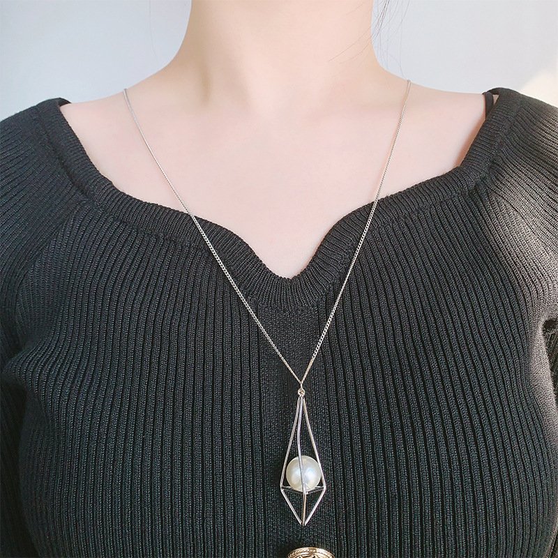 Geometric Pearl Drop Pendant Necklace – Gold Tone Minimal Design