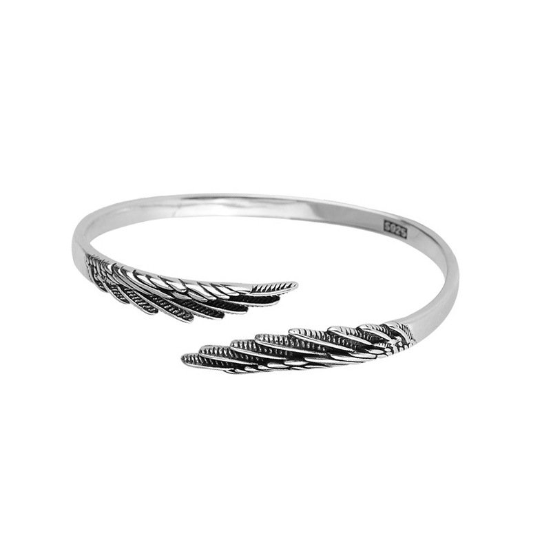 Dual Feather Adjustable Bracelet – Oxidised Silver Cuff Design - Image 4