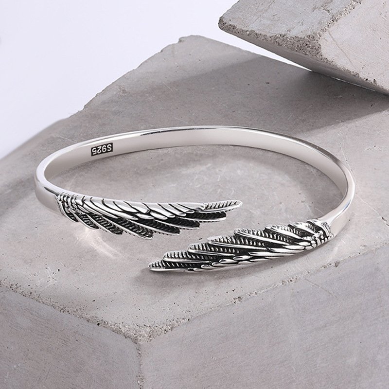 Dual Feather Adjustable Bracelet – Oxidised Silver Cuff Design - Image 5